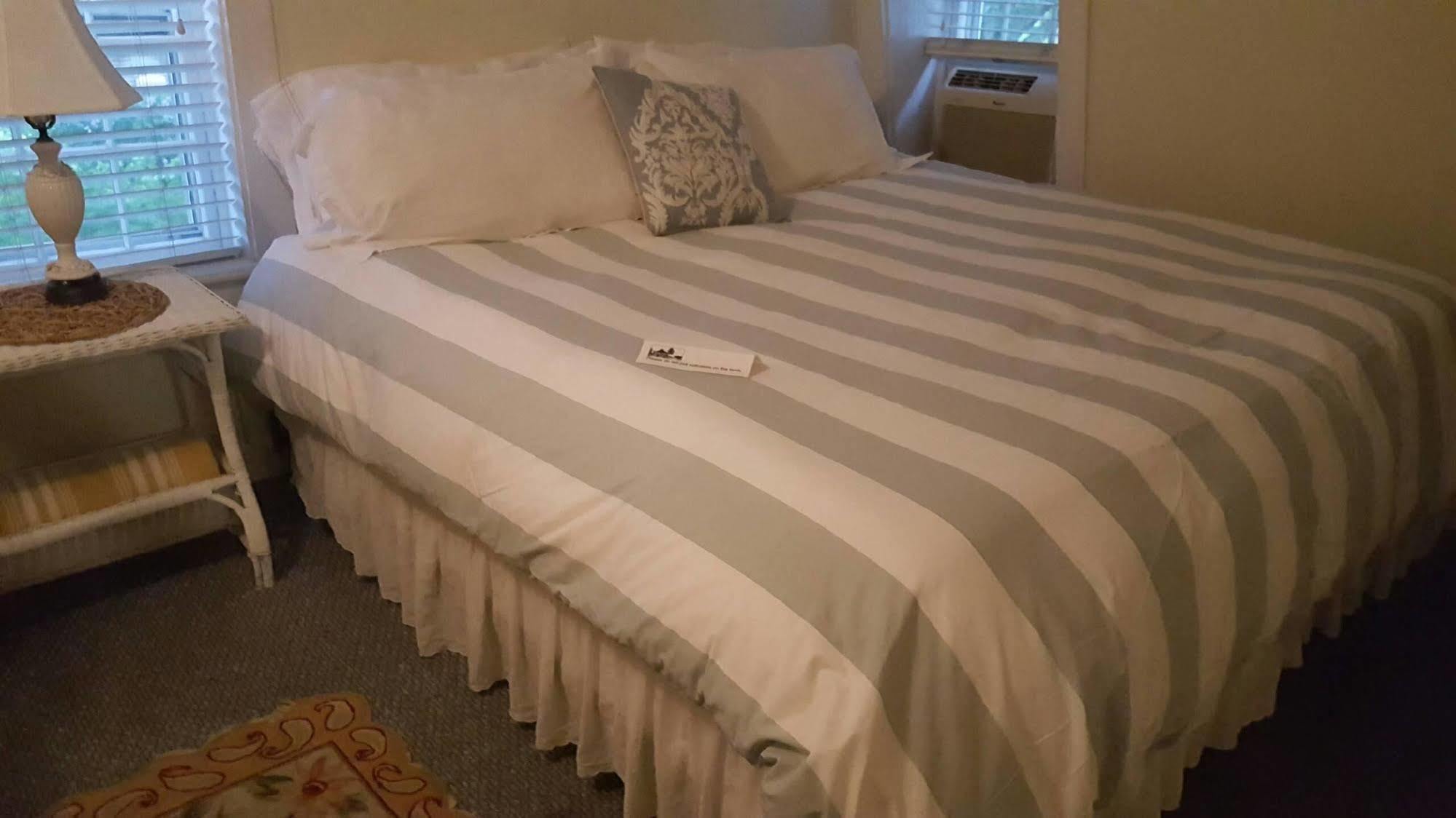 Bed and Breakfast The 1720 House Vineyard Haven Exterior foto